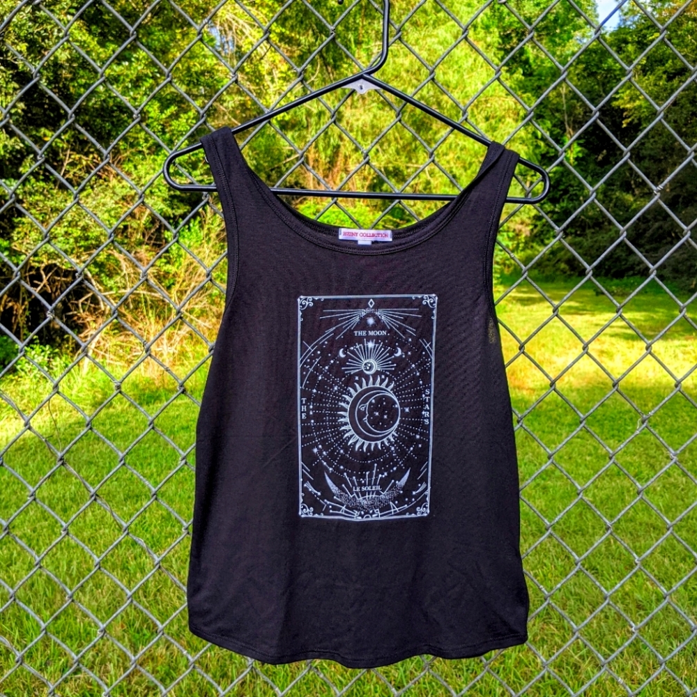 🌜Moon tarot card style tank top